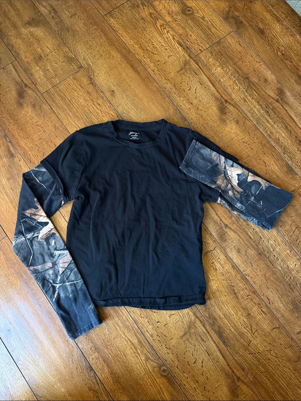 YoungLA Black Long-Sleeve Tee with Camo Sleeve Panels